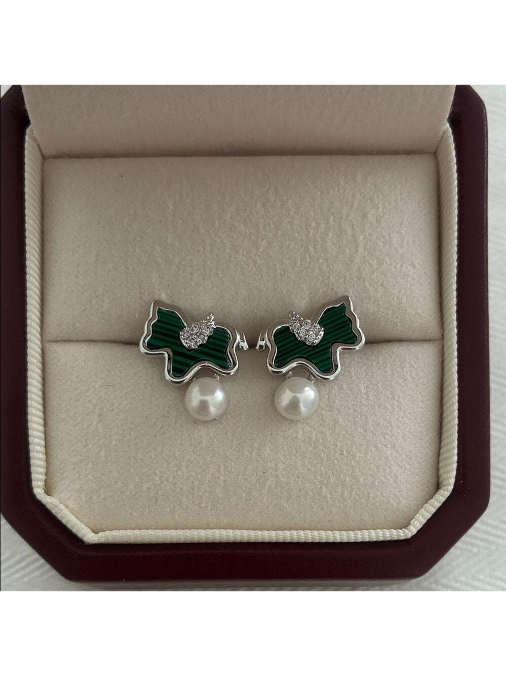 Elegant Green horse pearl Earrings|silver earrings|Christmas gift for her